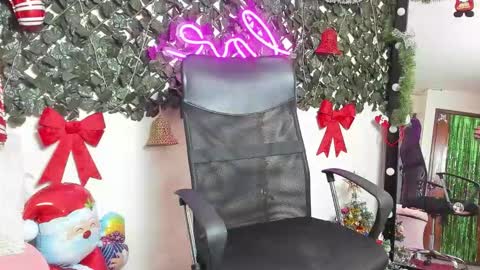 samantaortiz_ online show from 12-16-25, 06:57