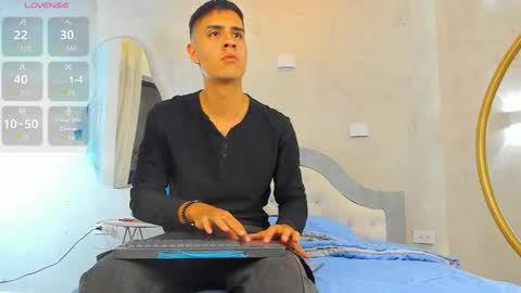 Snapshot of samantha_and_bastian chatting on 02-07-26, 03:54 samantha_and_bastian online show from 02-07-26, 03:54