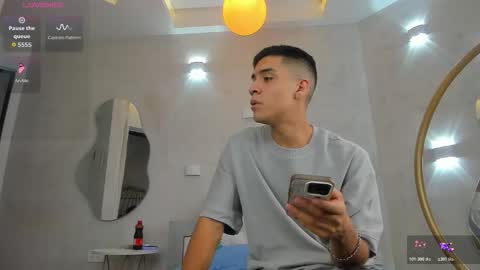 Snapshot of samantha_and_bastian chatting on 02-09-26, 04:27 samantha_and_bastian online show from 02-09-26, 04:27