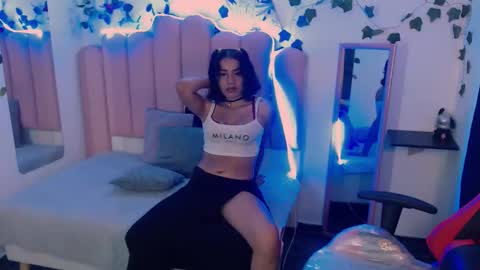 Samantha online show from 01-17-26, 01:38