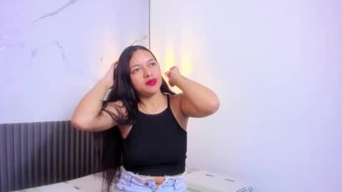 samantha_lopez2 online show from 04-21-26, 12:55