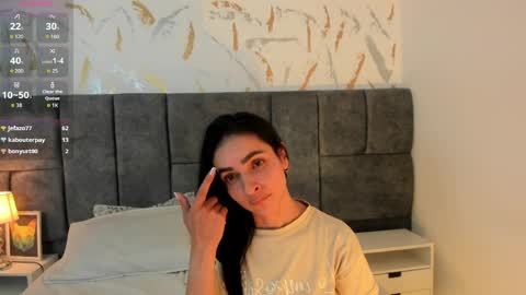 Snapshot of samantha_velle chatting on 06-05-26, 01:56 samantha_velle online show from 06-05-26, 01:56