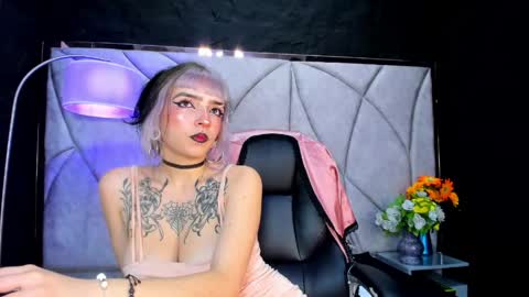 Samantha Smitth online show from 04-15-26, 04:41