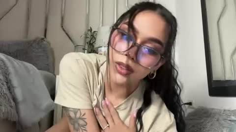 Snapshot of samanthabernardo_ chatting on 06-13-26, 04:43 Samantha Bernardo online show from 06-13-26, 04:43