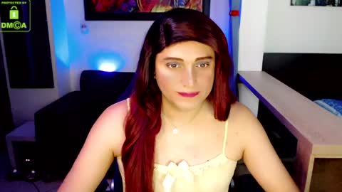 Snapshot of samara81648 chatting on 04-27-26, 05:27 Samara online show from 04-27-26, 05:27