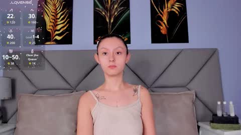 Snapshot of samara_goals chatting on 10-13-25, 07:36 Samara  online show from 10-13-25, 07:36