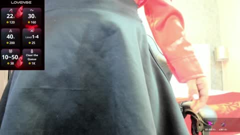 Snapshot of samarha_xue chatting on 01-20-25, 11:35 Sara online show from 01-20-25, 11:35