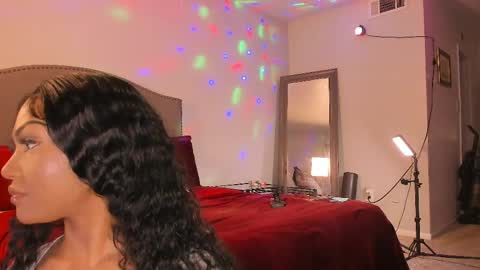 Yaya online show from 04-27-26, 08:23