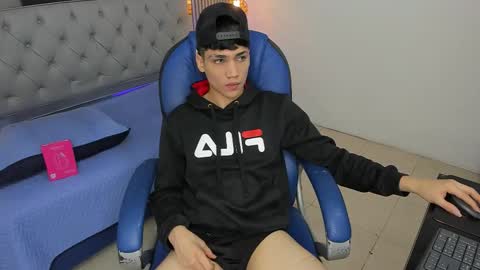 Sam online show from 03-20-26, 01:16