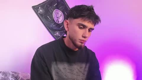 samevansx online show from 04-24-26, 07:49