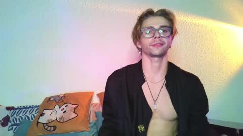 Fansly -       Top4fans   online show from 05-24-26, 06:40