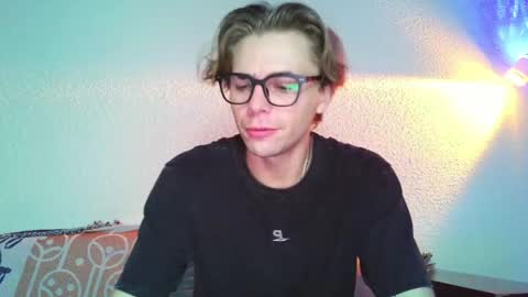 Fansly -       Top4fans   online show from 05-28-26, 07:16