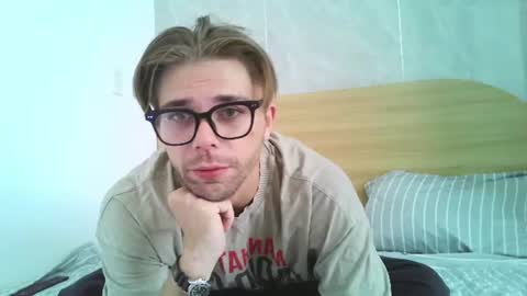 Fansly -       Top4fans   online show from 07-25-26, 01:36