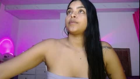 Danna dulce online show from 04-22-26, 03:09