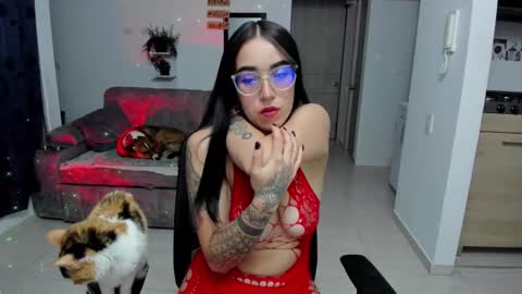 SARA online show from 12-17-25, 02:06