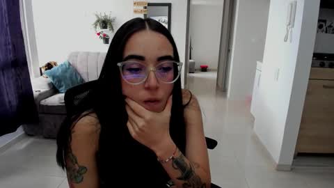 SARA online show from 12-17-25, 08:26