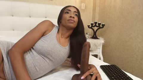 Samantha online show from 04-23-26, 08:22