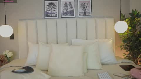 Ana online show from 06-19-26, 02:05