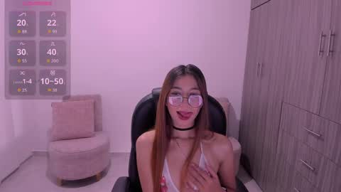 Snapshot of sammy_jhonss chatting on 05-29-26, 10:52 sammy_jhonss online show from 05-29-26, 10:52