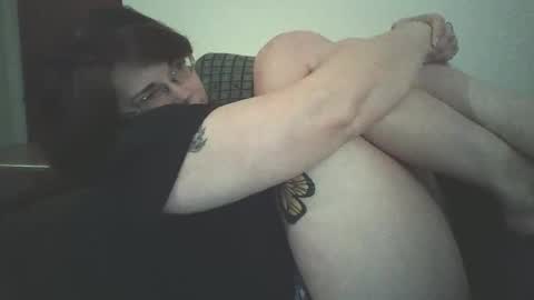 Snapshot of sammy_lyn chatting on 02-11-25, 03:18 Sam online show from 02-11-25, 03:18