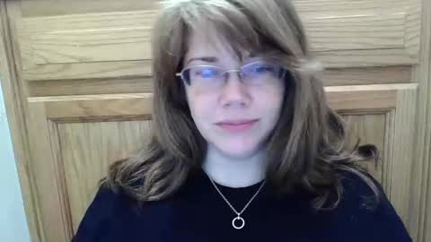 Snapshot of sammy_lyn chatting on 09-21-25, 04:52 Sam online show from 09-21-25, 04:52