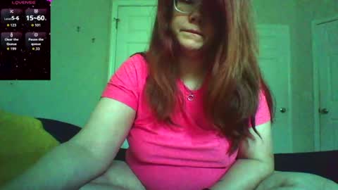 Snapshot of sammy_lyn chatting on 06-16-26, 01:36 Sam online show from 06-16-26, 01:36