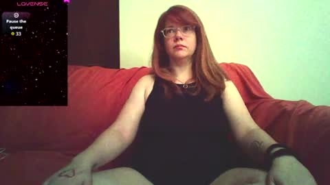 Snapshot of sammy_lyn chatting on 06-27-26, 02:23 Sam online show from 06-27-26, 02:23