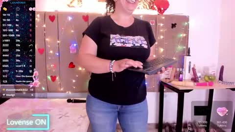  Sammy  online show from 11-30-25, 02:04