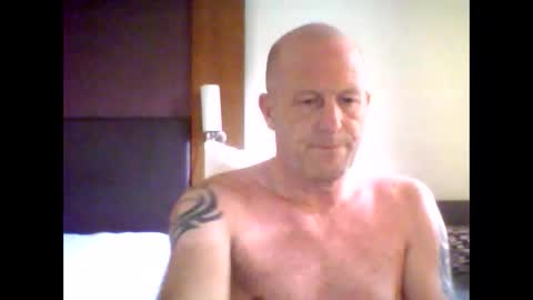 sammyb1821 online show from 05-20-26, 02:45