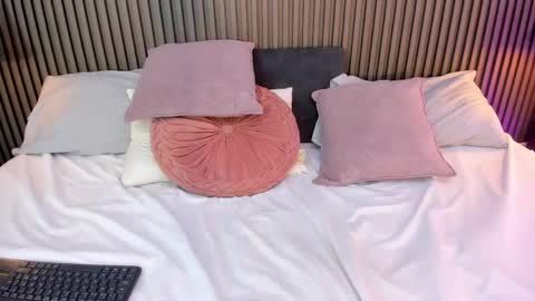Axel online show from 05-12-26, 08:17