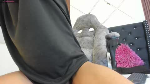 Snapshot of sammyyadams_ chatting on 10-16-25, 03:57 sammyyadams_ online show from 10-16-25, 03:57