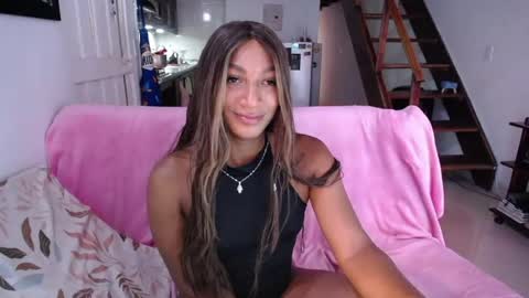 Snapshot of samny_doll369 chatting on 07-01-26, 08:08 Samy doll online show from 07-01-26, 08:08