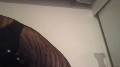 Snapshot of samoanne chatting on 01-25-25, 08:53 Samoanne online show from 01-25-25, 08:53