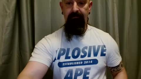 Snapshot of samoanthorn chatting on 02-01-25, 10:55 Samoanthorn online show from 02-01-25, 10:55