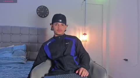 samxx_muscle online show from 12-20-25, 02:02