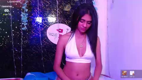 Snapshot of samy_gp chatting on 07-11-26, 08:11 Laura mejia online show from 07-11-26, 08:11