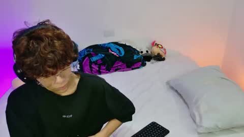 Sammy online show from 07-12-26, 05:53