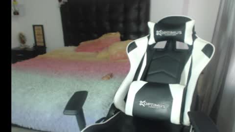 Snapshot of samy_vsn chatting on 02-20-25, 10:59 samy_vsn online show from 02-20-25, 10:59