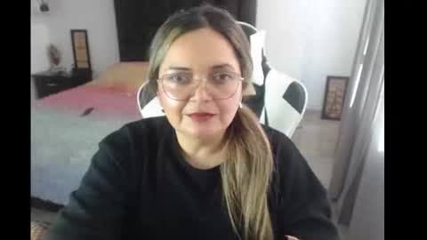 Snapshot of samy_vsn chatting on 02-21-25, 09:11 samy_vsn online show from 02-21-25, 09:11