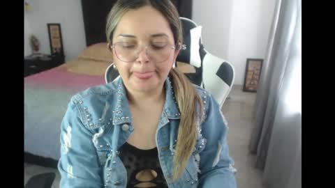 Snapshot of samy_vsn chatting on 02-23-25, 08:00 samy_vsn online show from 02-23-25, 08:00