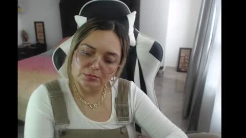 Snapshot of samy_vsn chatting on 02-27-25, 05:26 samy_vsn online show from 02-27-25, 05:26