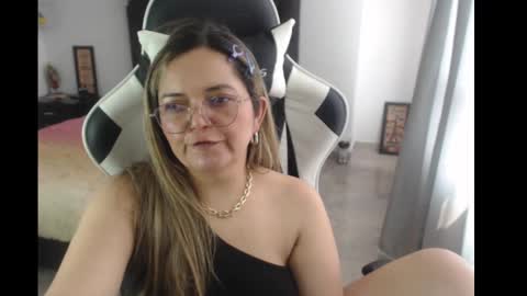 Snapshot of samy_vsn chatting on 02-28-25, 07:03 samy_vsn online show from 02-28-25, 07:03