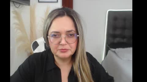 Snapshot of samy_vsn chatting on 09-17-25, 07:48 samy_vsn online show from 09-17-25, 07:48