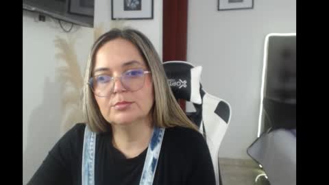 Snapshot of samy_vsn chatting on 09-20-25, 06:31 samy_vsn online show from 09-20-25, 06:31