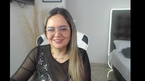 Snapshot of samy_vsn chatting on 10-05-25, 05:11 samy_vsn online show from 10-05-25, 05:11