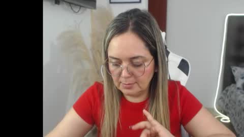 Snapshot of samy_vsn chatting on 10-14-25, 07:03 samy_vsn online show from 10-14-25, 07:03