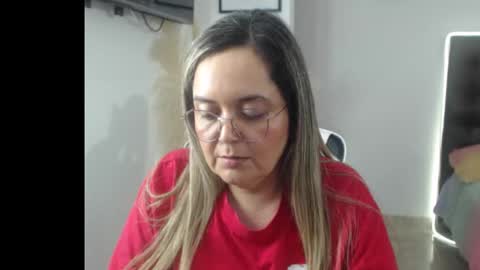 Snapshot of samy_vsn chatting on 11-14-25, 08:29 samy_vsn online show from 11-14-25, 08:29