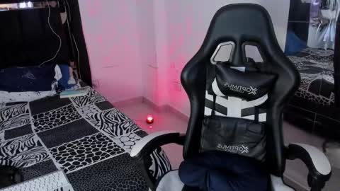 SamyHolbrook online show from 07-25-26, 02:03