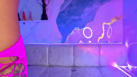 Snapshot of samykiuler_tp chatting on 11-14-25, 09:02 samykiuler_tp online show from 11-14-25, 09:02