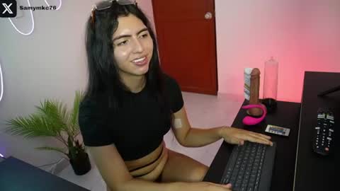 Snapshot of samymelo chatting on 07-18-26, 01:59 samymelo online show from 07-18-26, 01:59